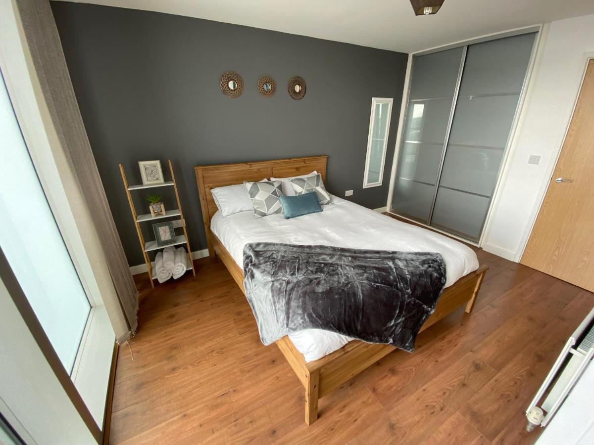 Tailor That Property - Chelsea House Milton Keynes Eksteriør bilde