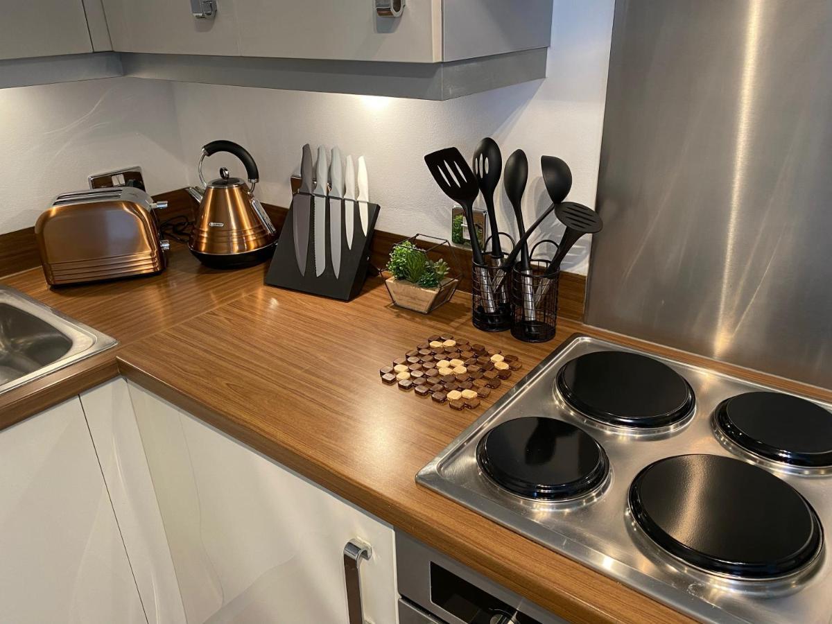 Tailor That Property - Chelsea House Milton Keynes Eksteriør bilde
