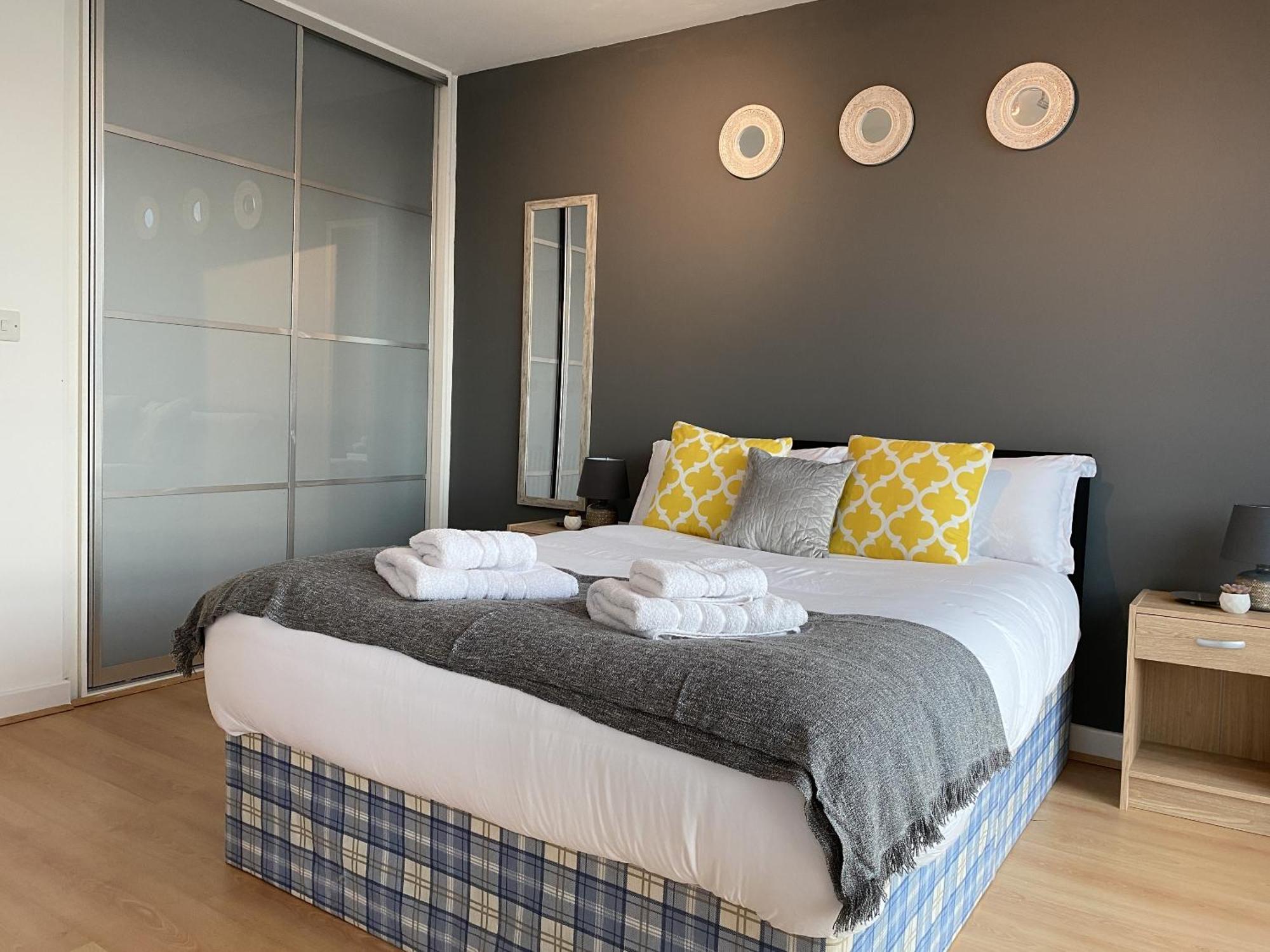 Tailor That Property - Chelsea House Milton Keynes Eksteriør bilde