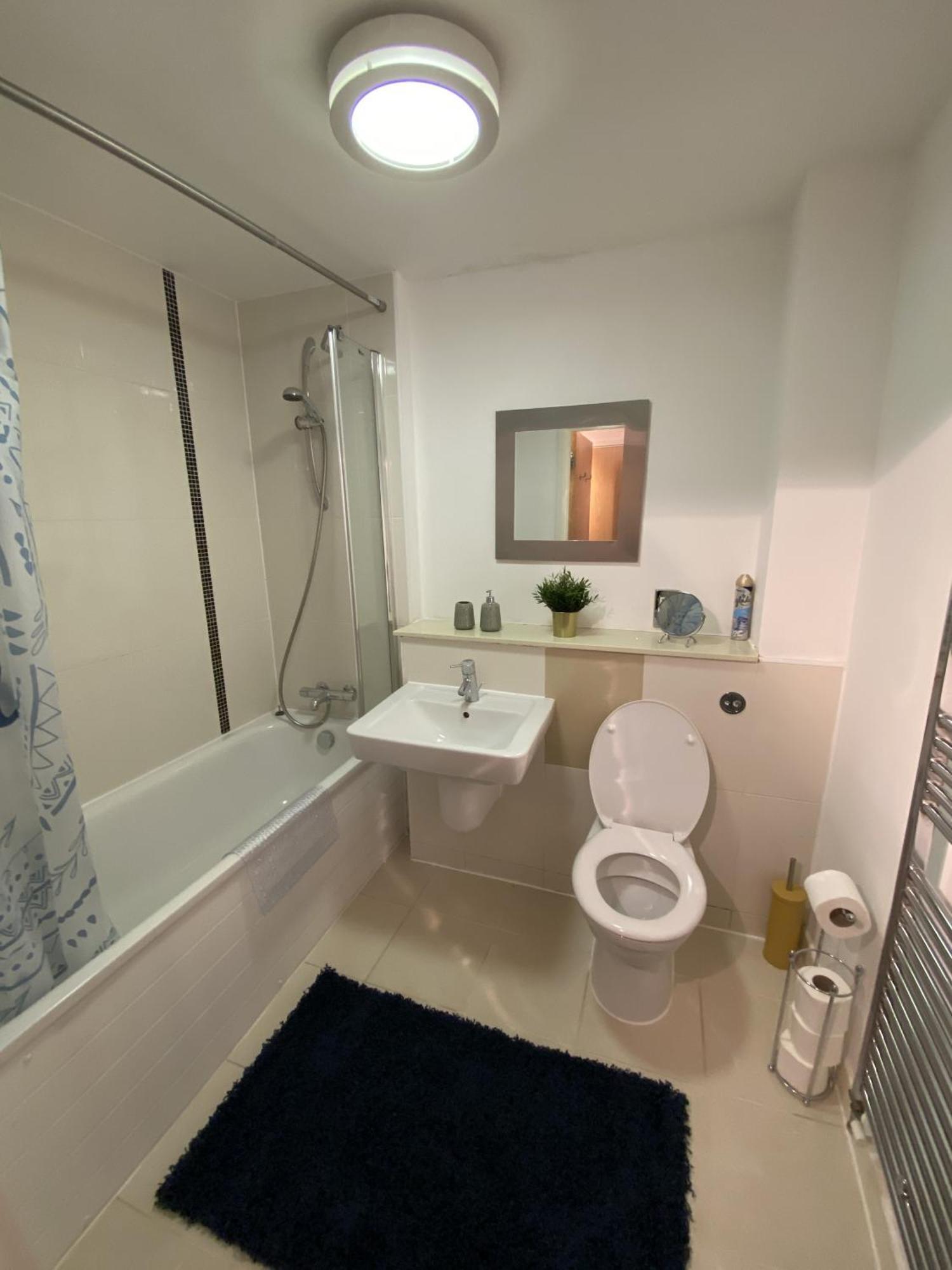 Tailor That Property - Chelsea House Milton Keynes Eksteriør bilde