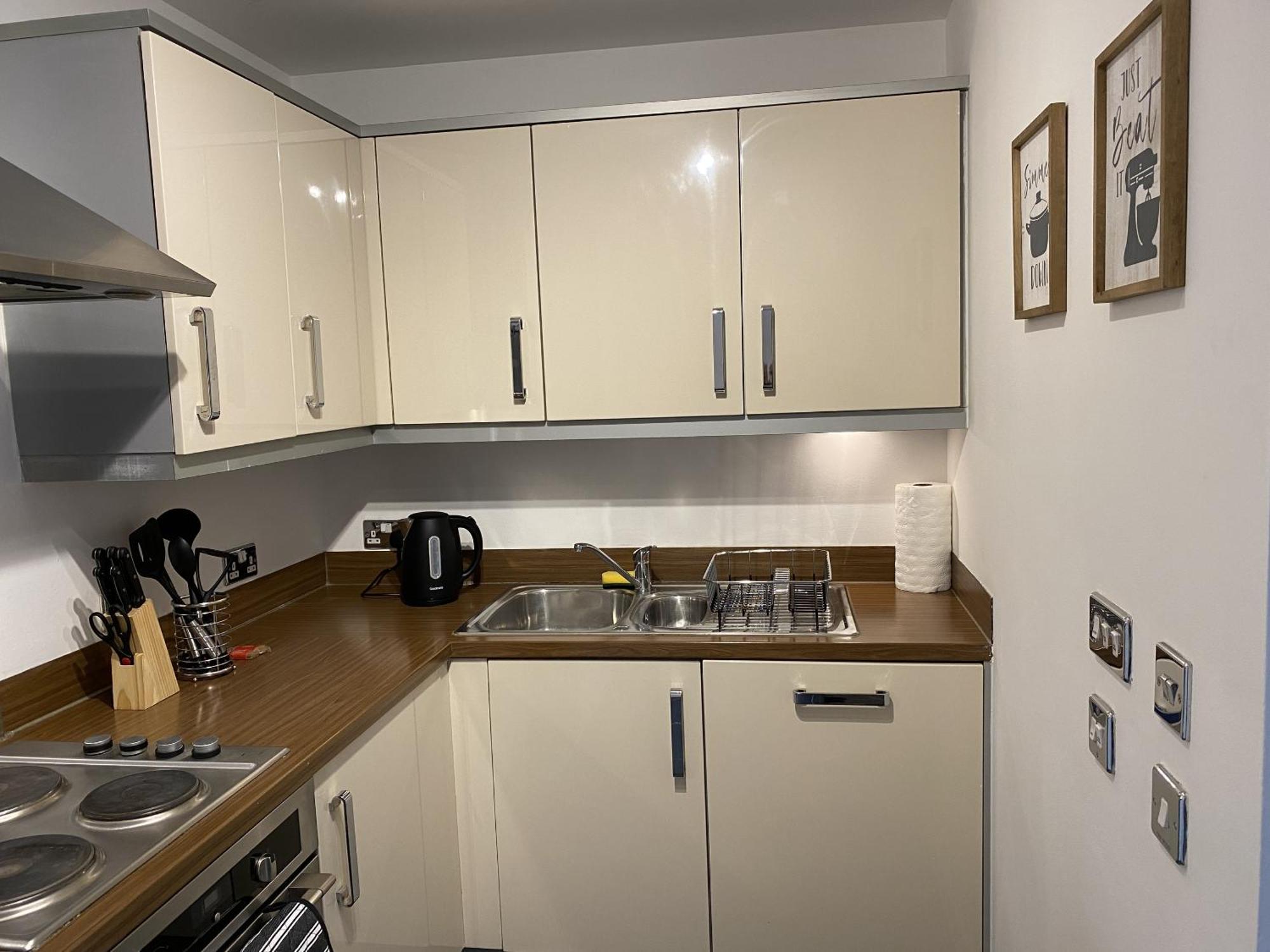 Tailor That Property - Chelsea House Milton Keynes Rom bilde